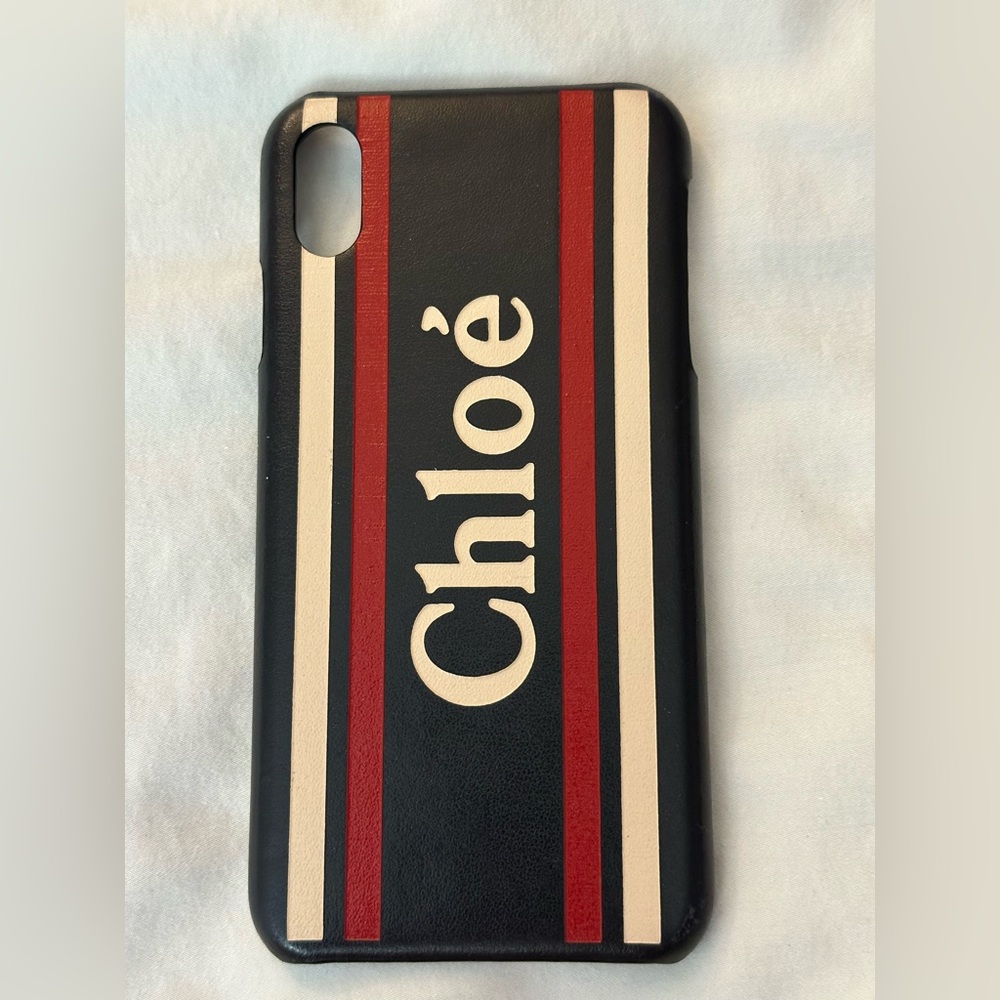 Authentic CHLOÉ Vick logo-embossed leather IPhone XS Max Case with Cloth Bag.